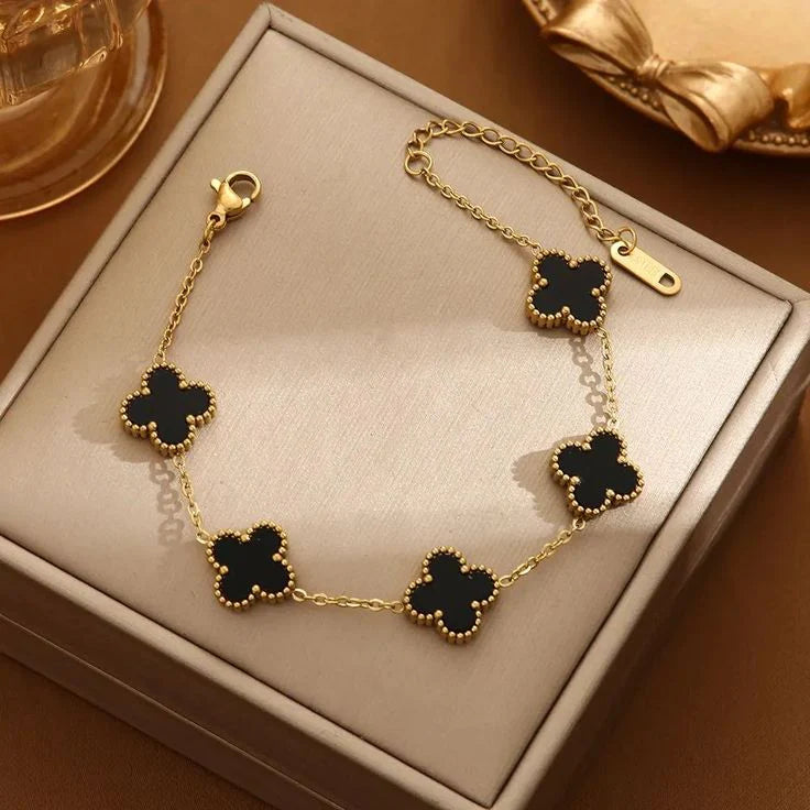 LuxeTrebol® La Pulsera Viral con Baño de Oro 18K